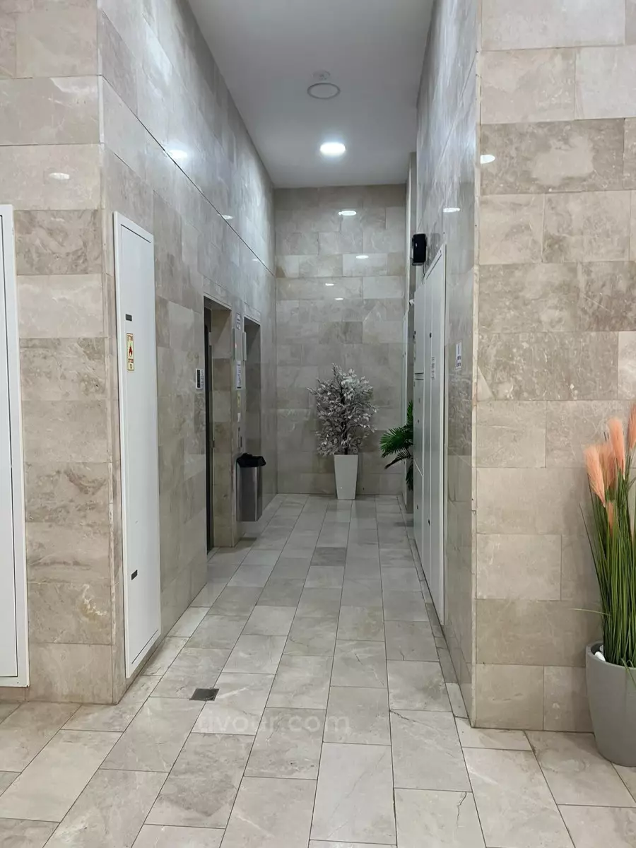 STOP : appartement 4 pièces neuf a Netivot