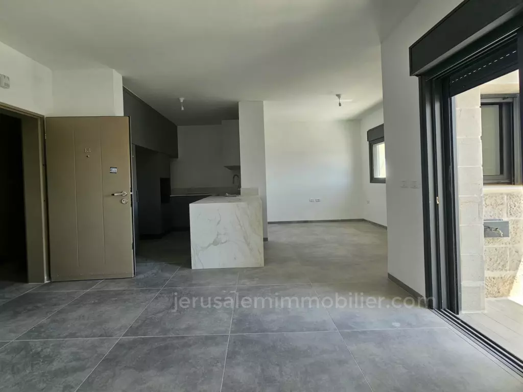 Una oportunidad única para vivir en un apartamento a estrenar en Katamon – JERUSALEM REAL ESTATE 026786595