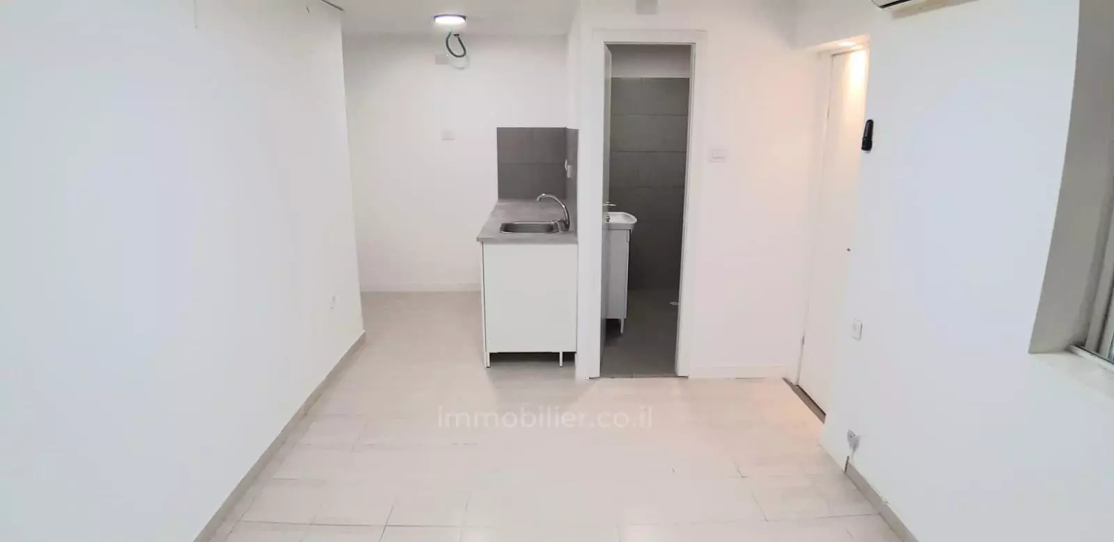 A ne pas manquer !,Agréable,Avec terrasse,Bien agencé,Bonne occasion,Dans rue calme,Endroit calme,Rénové,spacieux