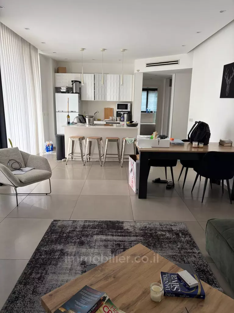 Edifício novo - Próximo ao mar - Norte Antigo