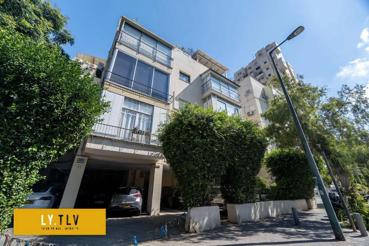 Magnifique duplex a basel avec parking et terrasse