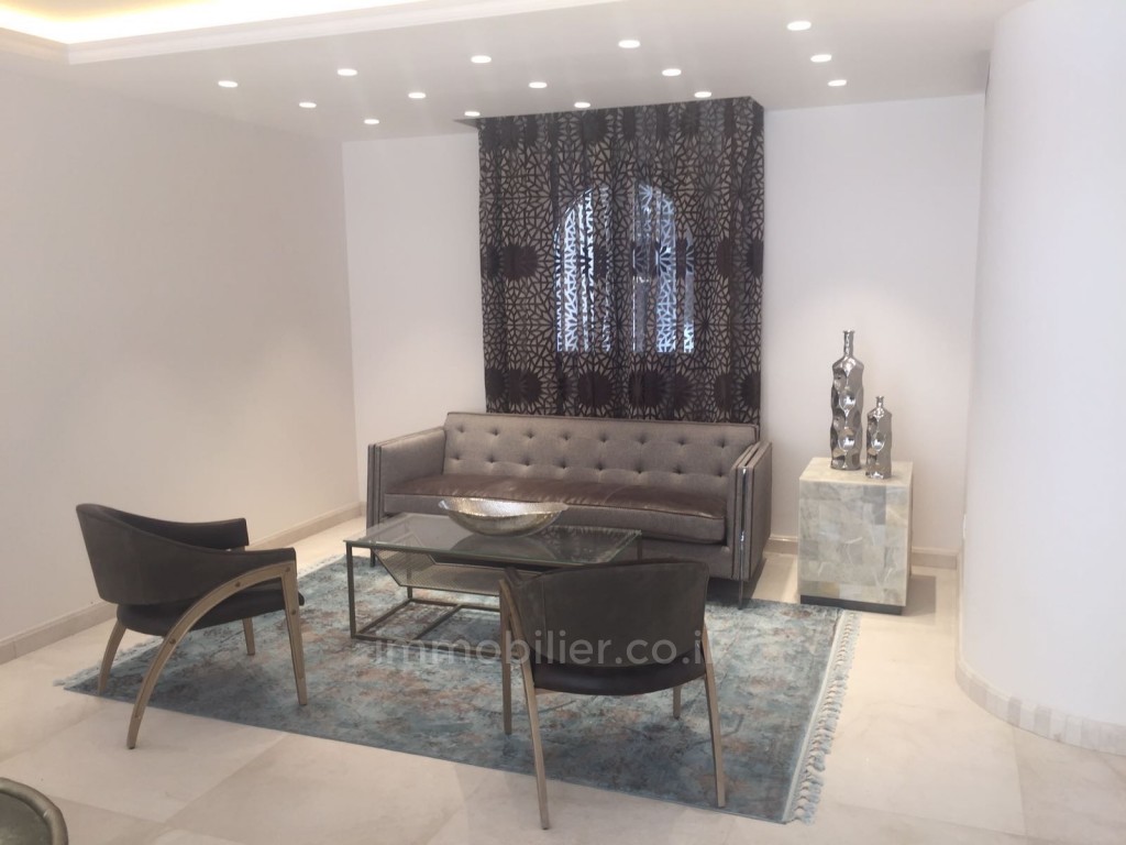 Apartamento 3 cômodos  Jerusalém Mamila 144-IBL-480