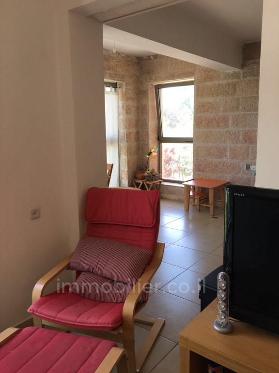 Apartamento 4 cômodos  Jerusalém Holyland 144-IBL-495