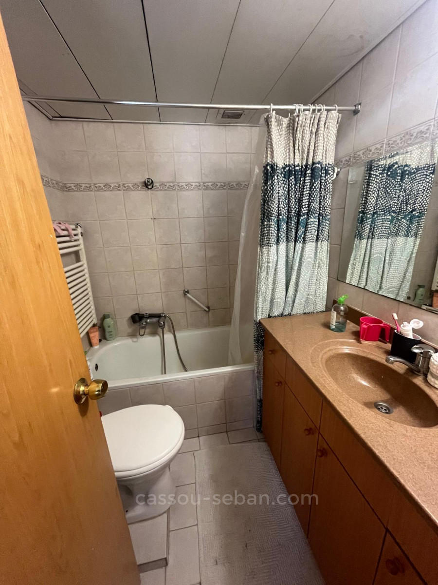 Apartamento 2 cômodos Jerusalém Centro da cidade 144-IBL-499