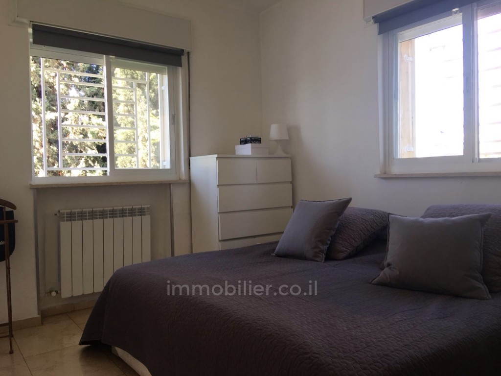 Apartamento 4 cômodos  Jerusalém Beit Vagan 144-IBL-508