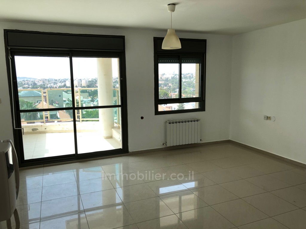 Apartamento 4 cômodos  Jerusalém Baka 144-IBL-519