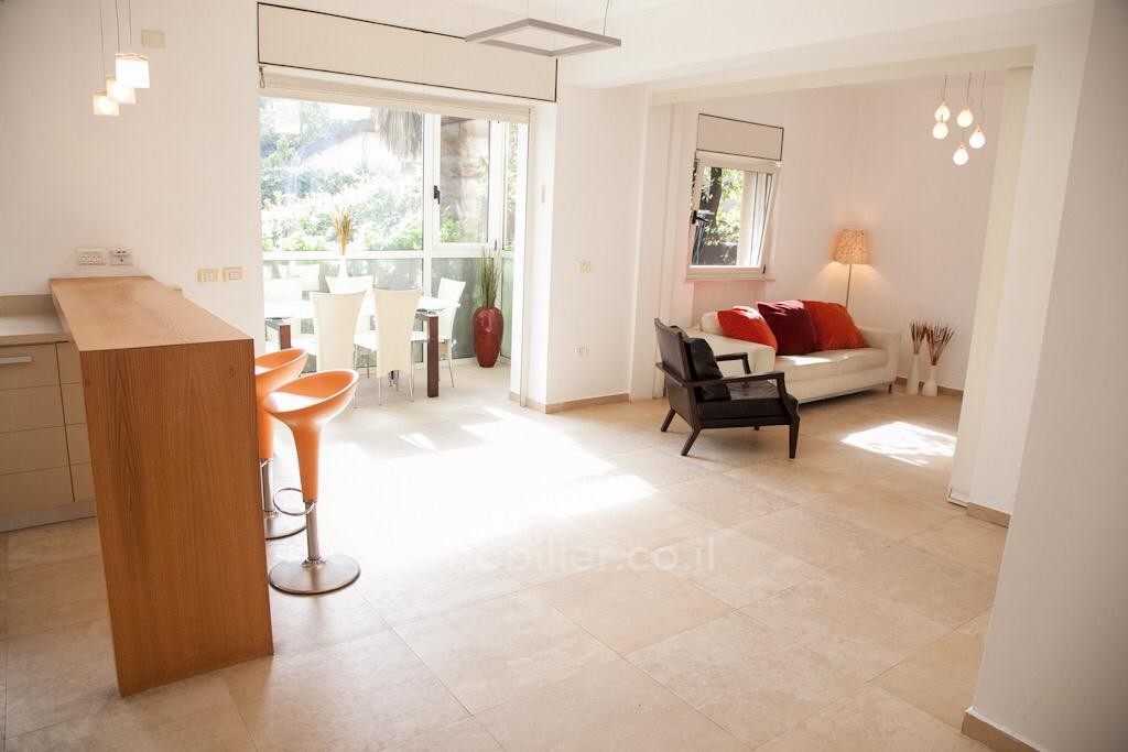 Apartamento 4 cômodos  Jerusalém Talbieh 144-IBL-557