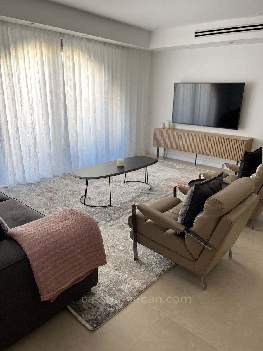 Apartamento 4 cômodos  Jerusalém Mamila 144-IBL-571