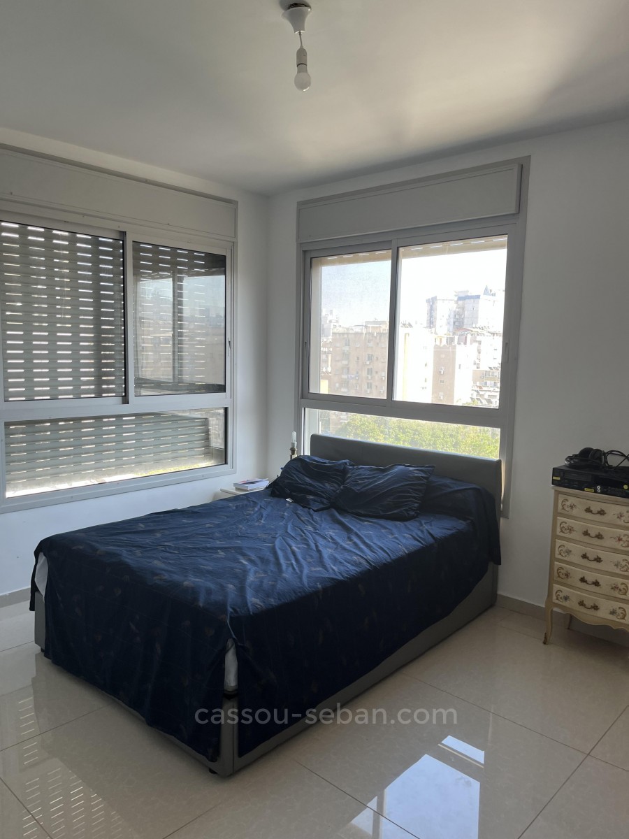 Apartamento 5 cômodos  Netanya Kikar 144-IBL-576