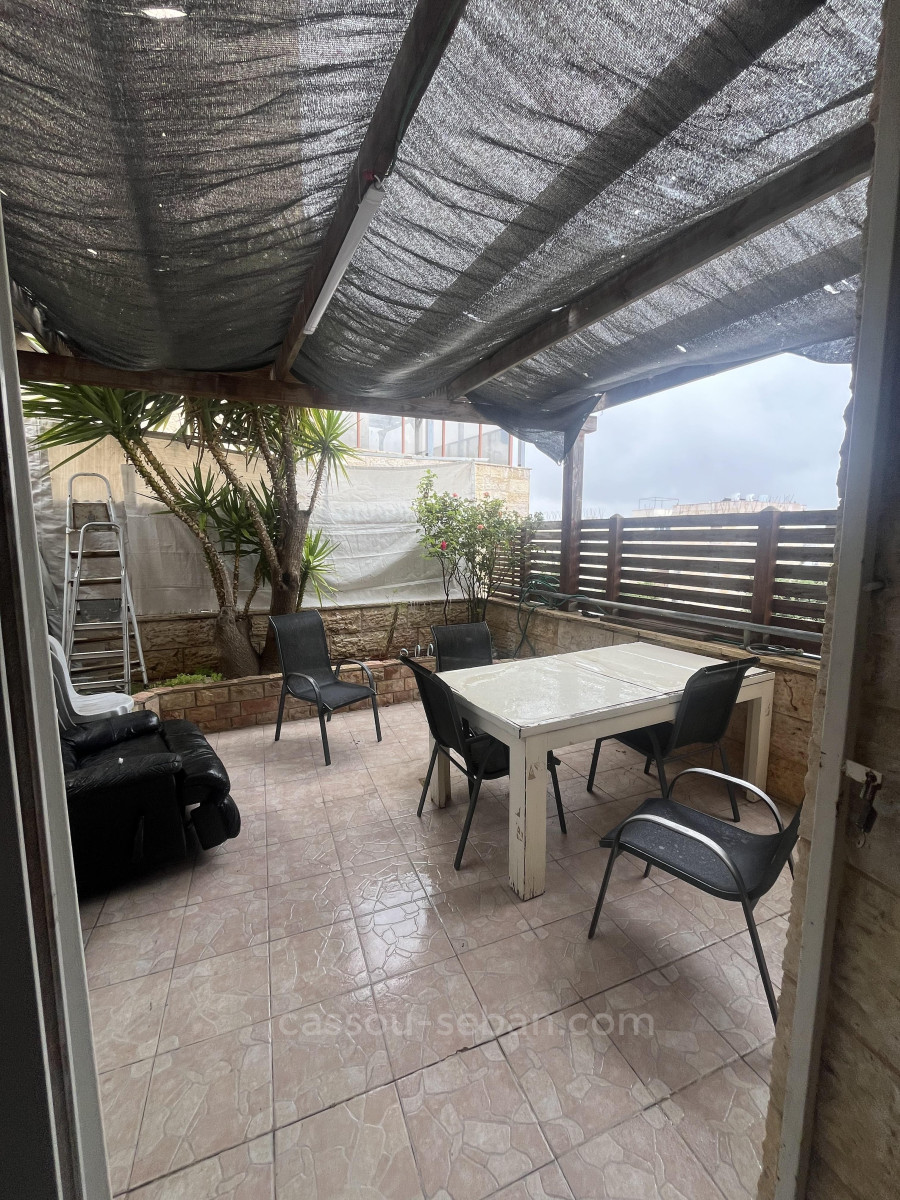 Apartamento 4 cômodos  Jerusalém Har Homa 144-IBL-642