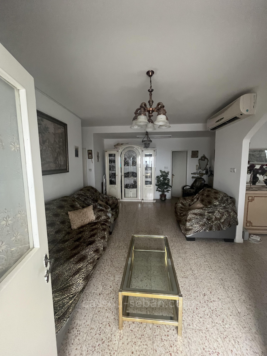 Apartamento 4 cômodos Jerusalém Centro da cidade 144-IBL-675