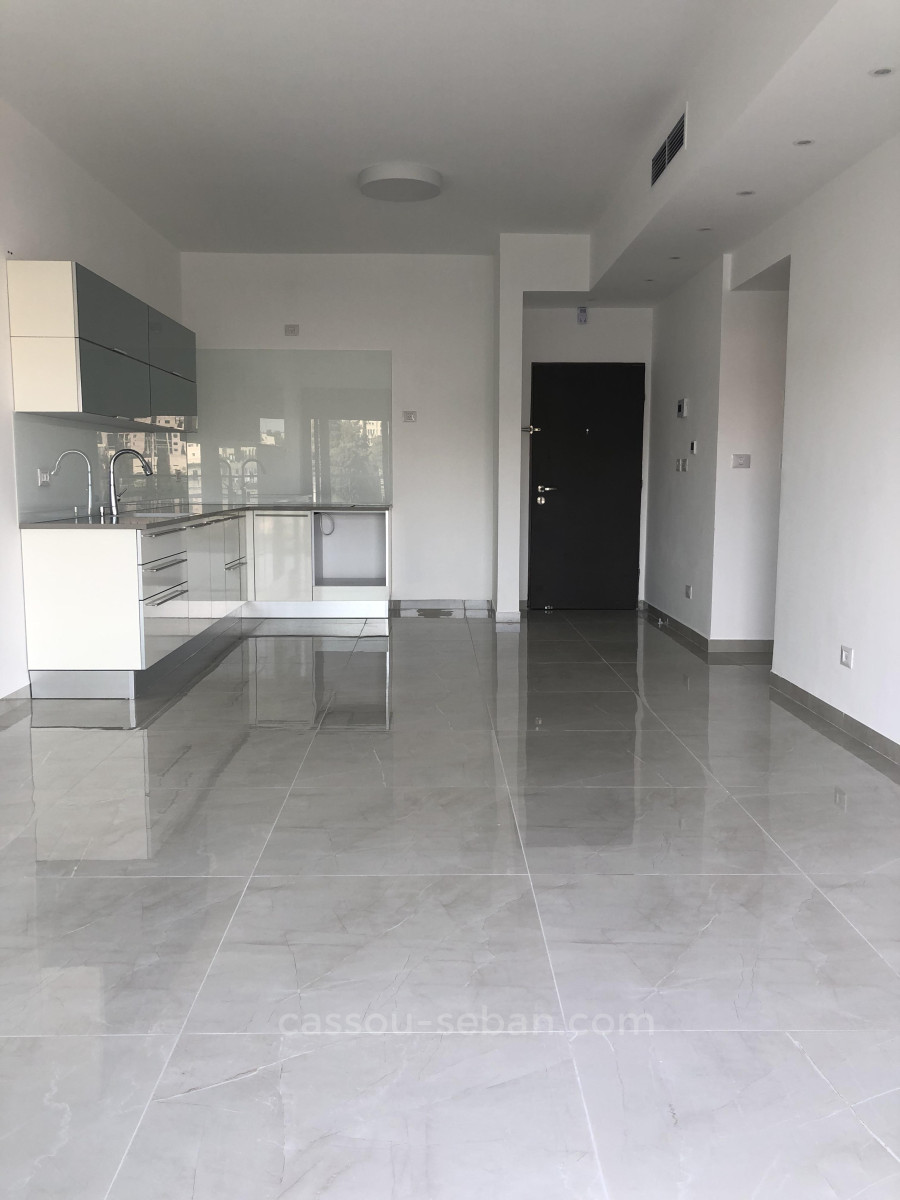 Apartamento 2 cômodos Jerusalém Baka 144-IBL-684