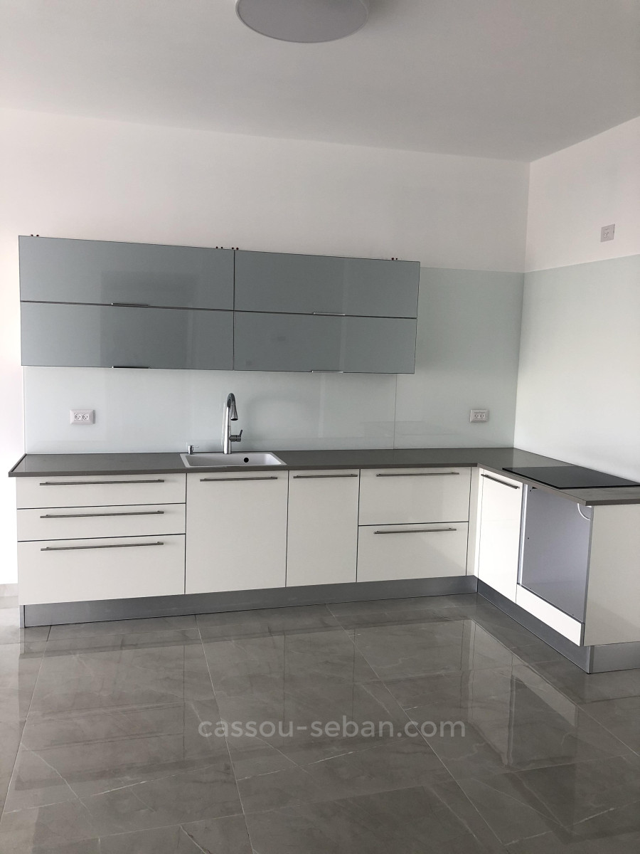 Apartamento 2 cômodos Jerusalém Baka 144-IBL-684