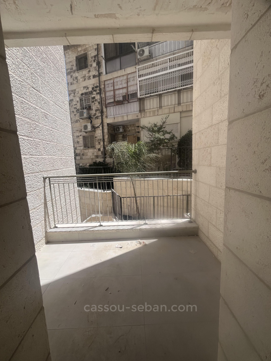 Apartamento 4 cômodos Jerusalém Rasko 144-IBL-686