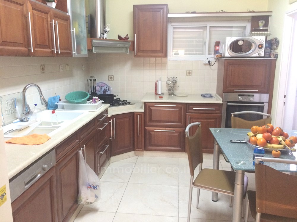 Apartamento 5 cômodos  Ashdod He 15-IBL-2714