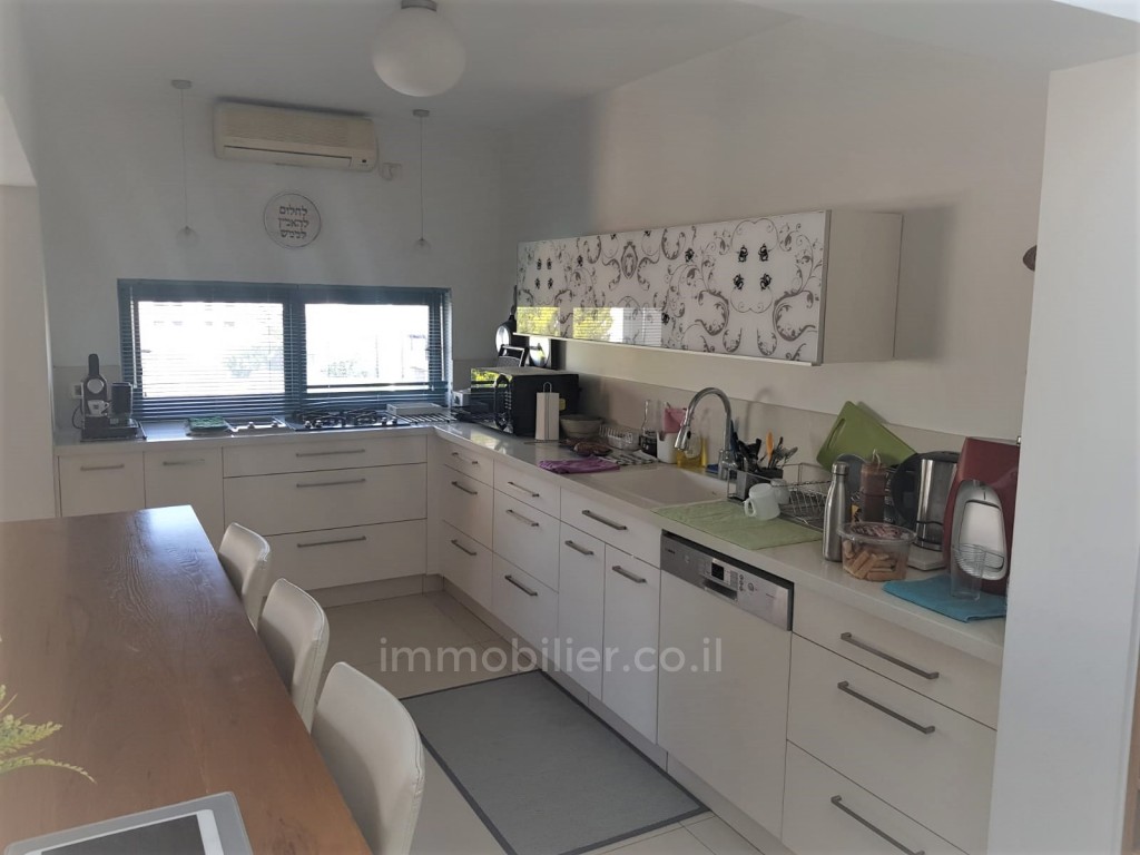 Apartamento 4 cômodos  Ashdod Dalet 15-IBL-2746