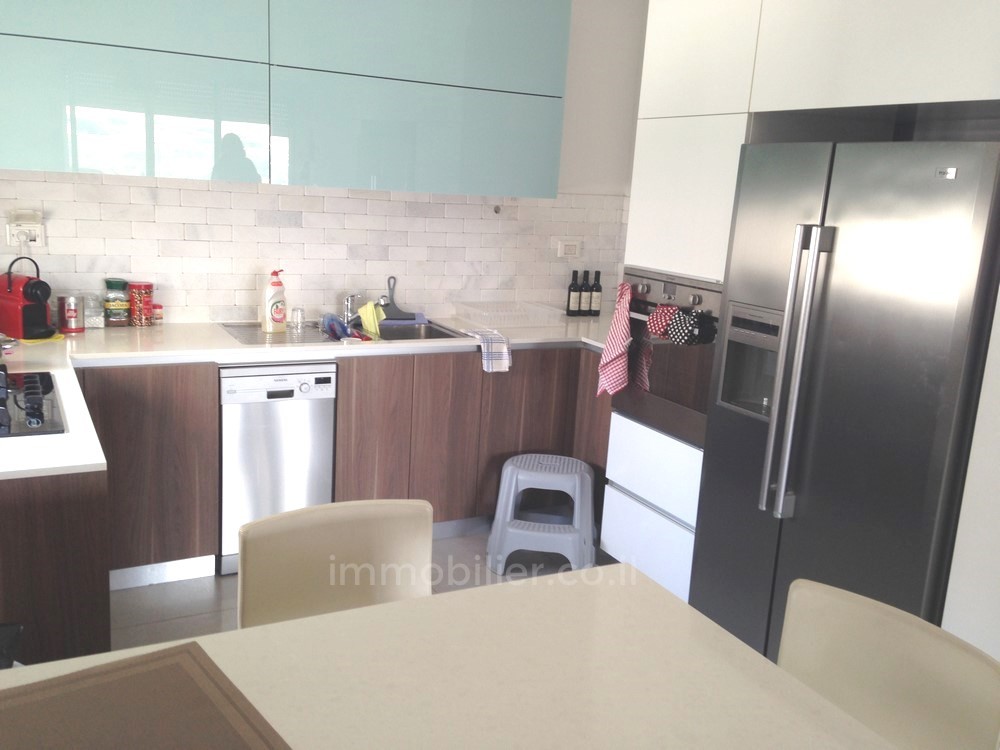 Apartamento 5 cômodos  Ascalão Barnea 15-IBL-2810