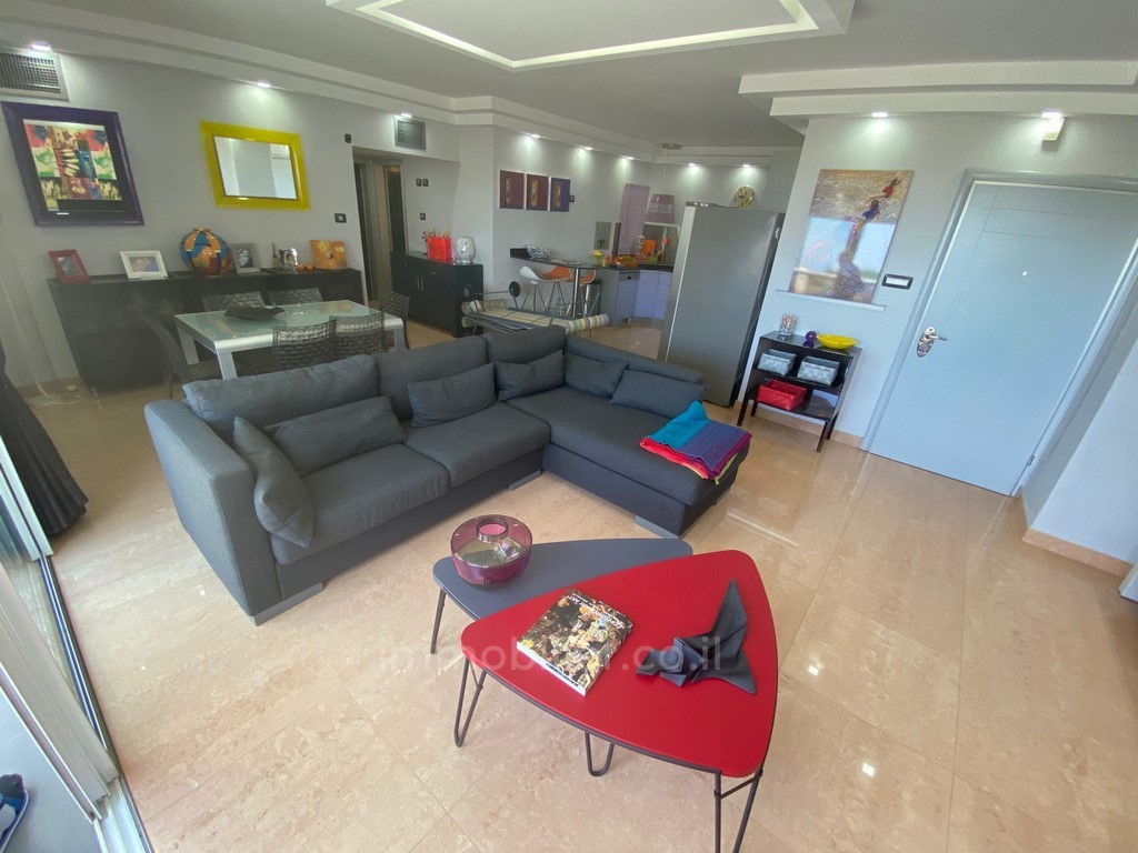 Apartamento 4 cômodos  Ashdod Tet vav 15-IBL-2870