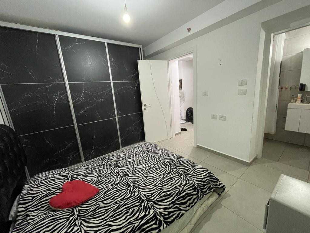 Apartamento garden 4 cômodos  Ashdod He 15-IBL-2896