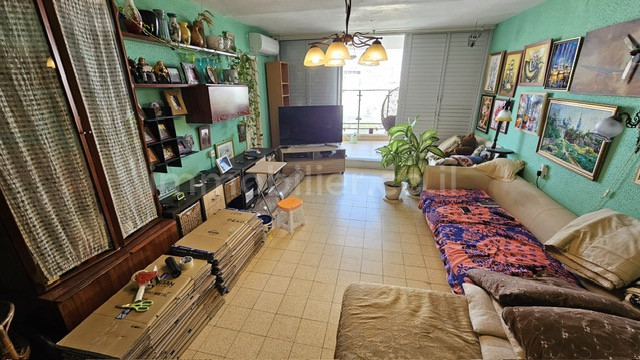 Apartamento 4 cômodos Ashdod Vav 15-IBL-2935