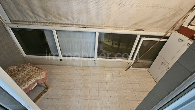 Apartamento 4 cômodos Ashdod City 15-IBL-2948