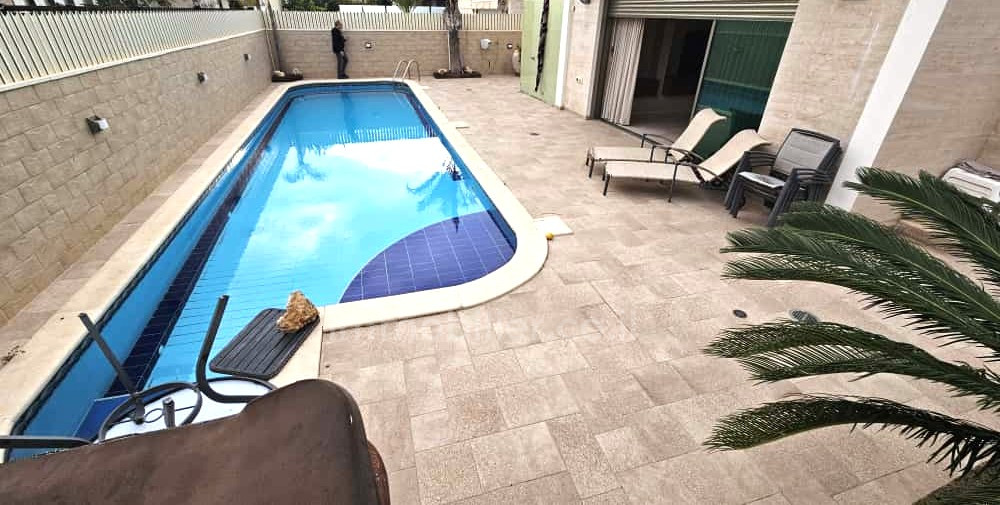 Casarão 7 cômodos Ashdod Tet vav 15-IBL-2949