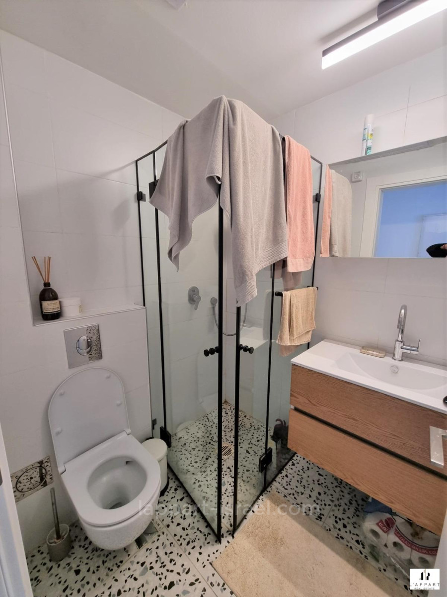 Apartamento 3 cômodos  Tel Aviv Florentine 175-IBL-3091