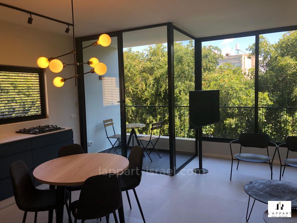 Apartamento 3 cômodos  Tel Aviv Região marítima 175-IBL-3166