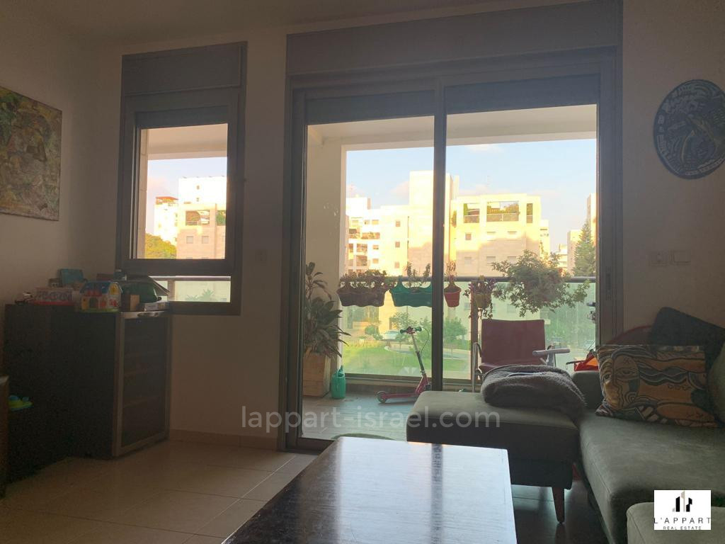 Apartamento 4.5 cômodos  Tel Aviv Ramat Aviv 175-IBL-3242