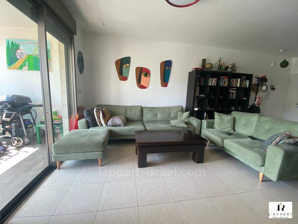 Apartamento 4.5 cômodos  Tel Aviv Ramat Aviv 175-IBL-3242