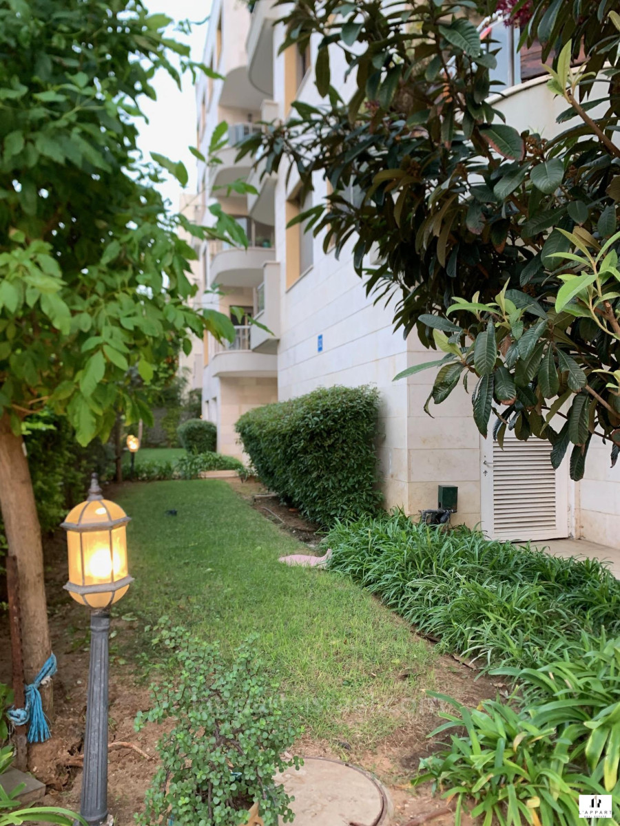 Apartamento 3 cômodos  Tel Aviv Centro da cidade 175-IBL-3245