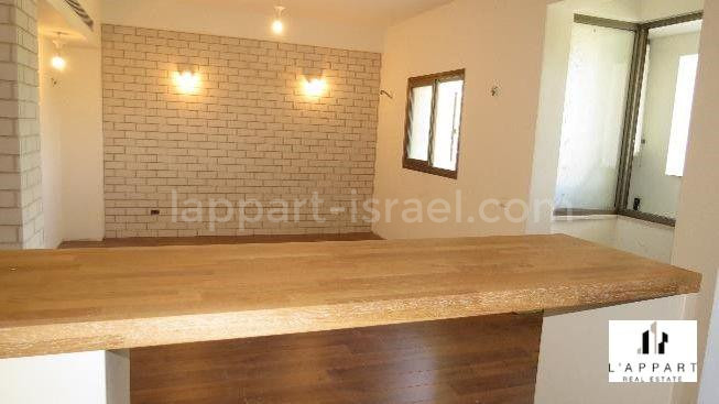 Apartamento 3 cômodos  Tel Aviv Centro da cidade 175-IBL-3245