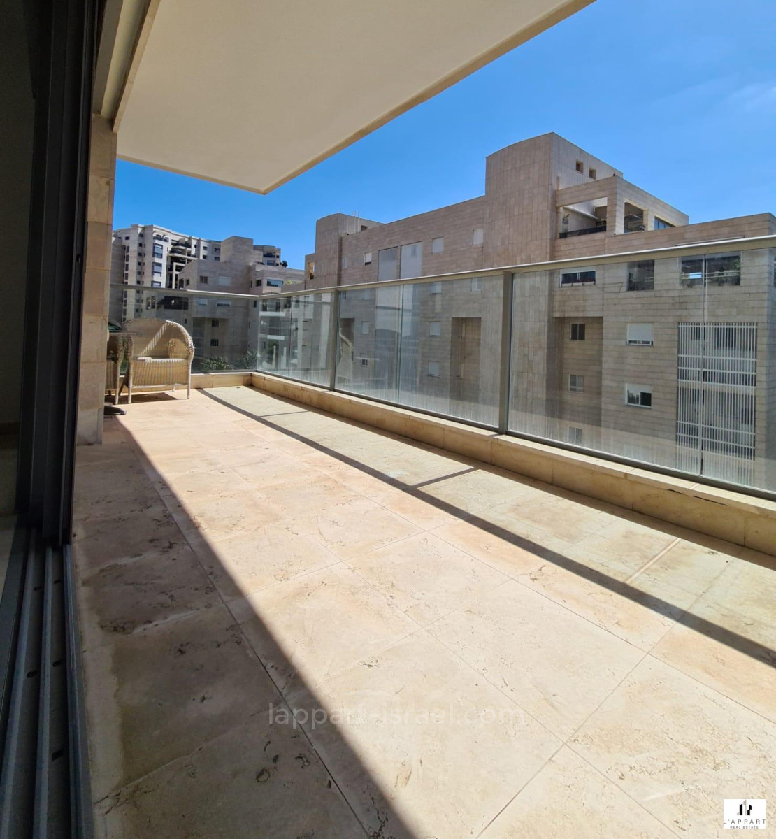 Apartamento 4 cômodos  Tel Aviv Ramat Aviv 175-IBL-3246