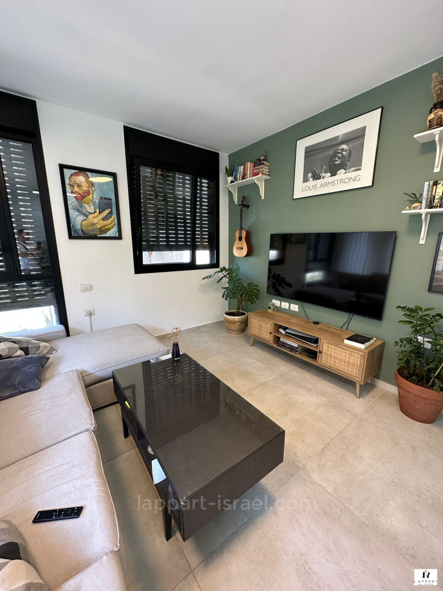 Apartamento 3 cômodos  Tel Aviv Centro da cidade 175-IBL-3267