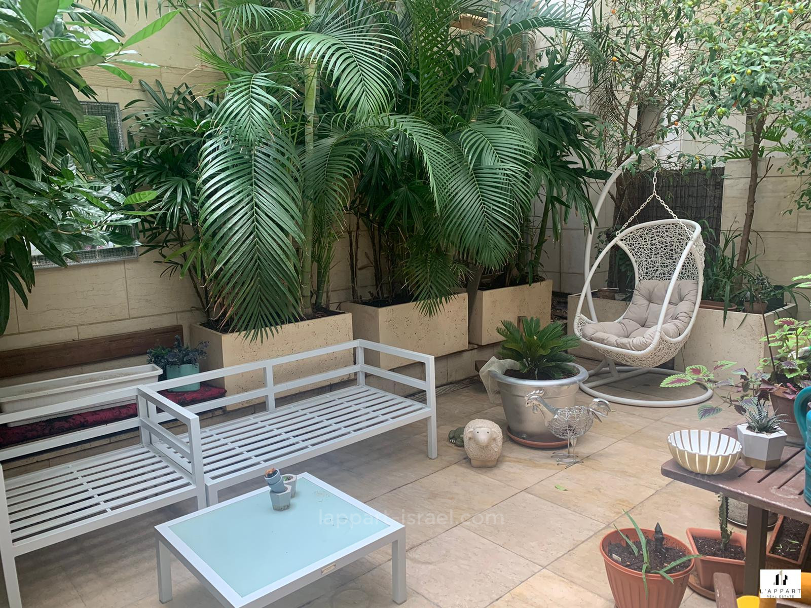 Apartamento garden 3.5 cômodos  Tel Aviv Lev Tel-Aviv 175-IBL-3286