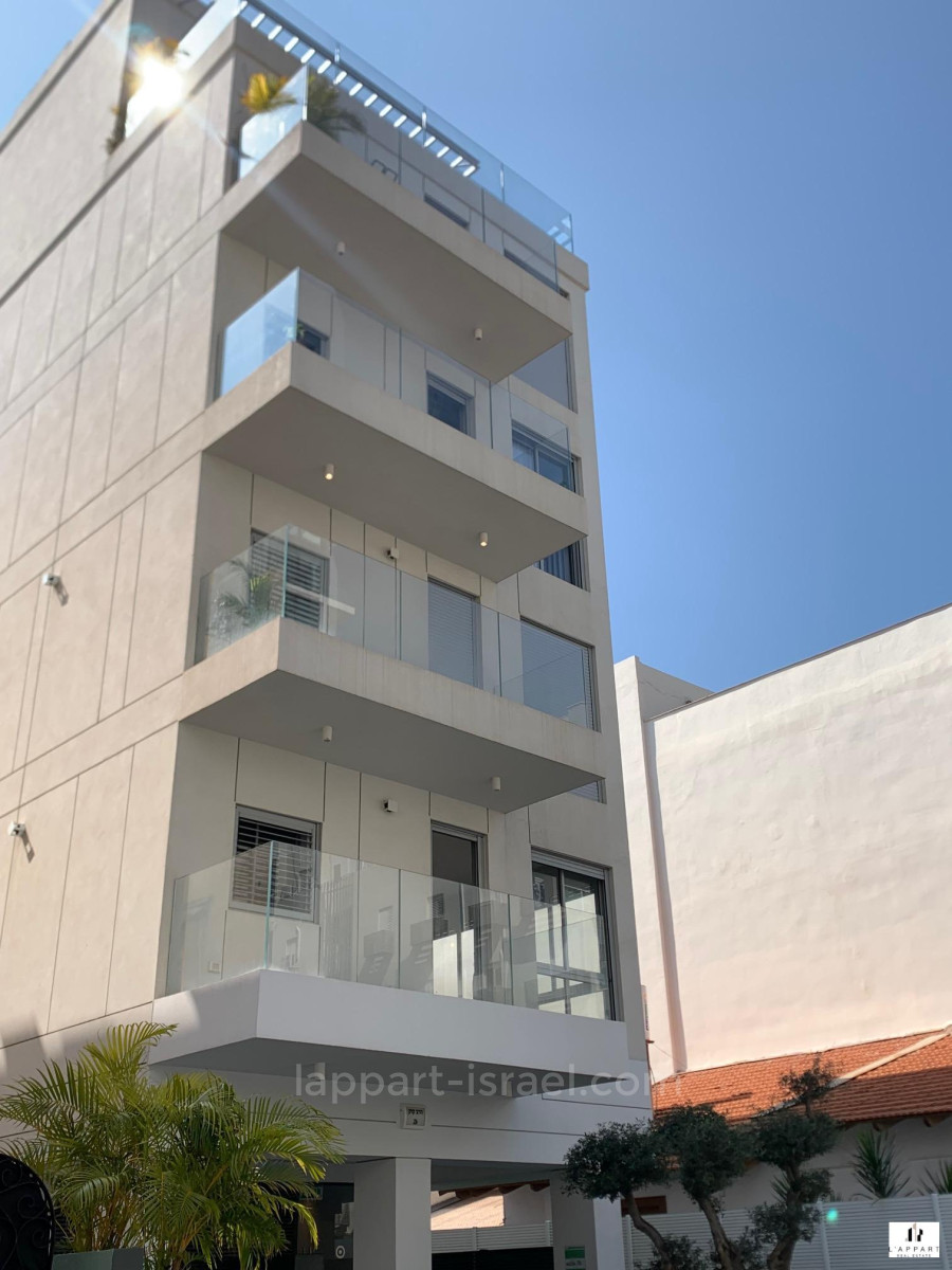 Apartamento 2 cômodos  Tel Aviv Região marítima 175-IBL-3289