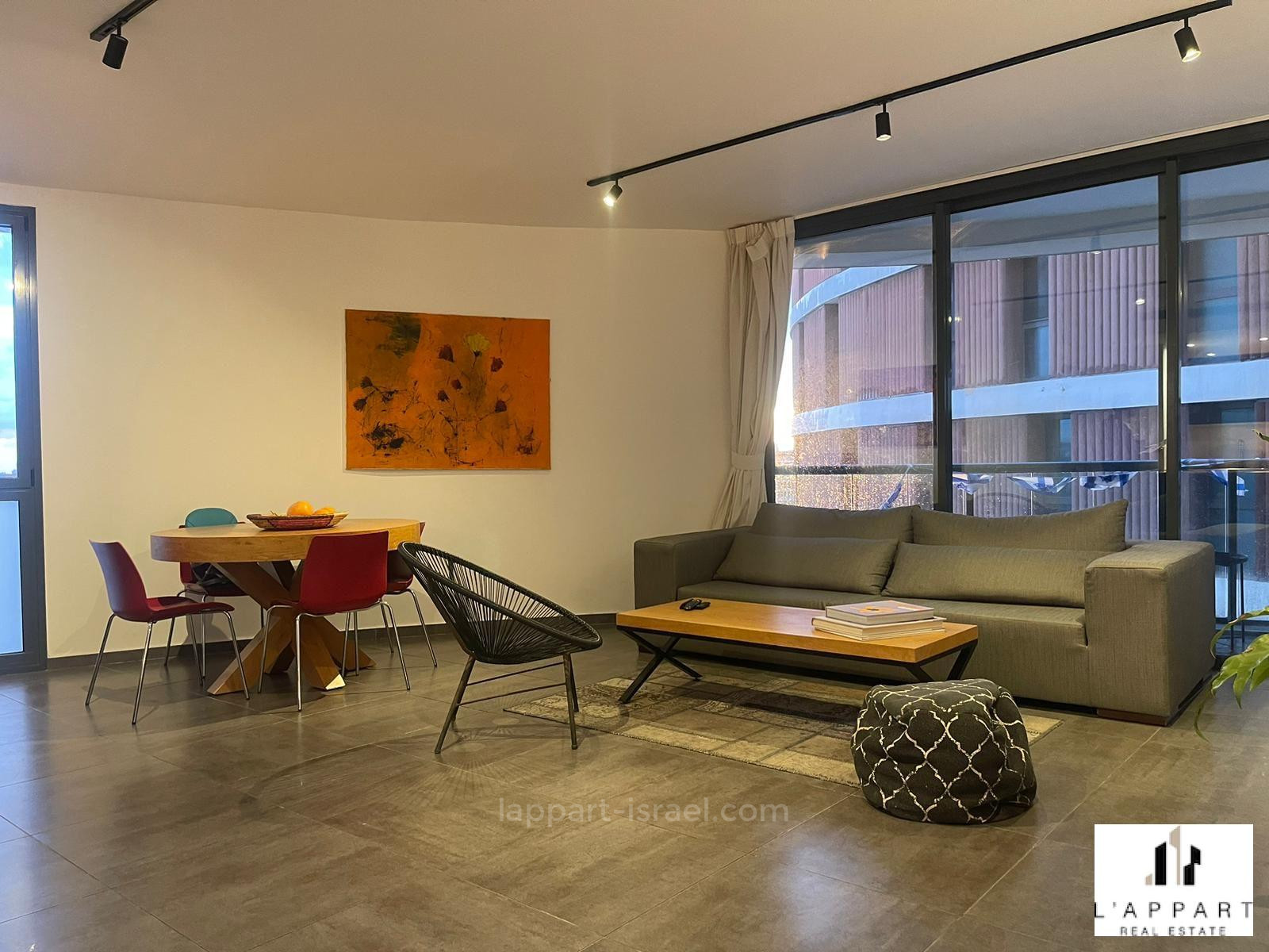 Apartamento 3 cômodos  Tel Aviv Florentine 175-IBL-3300