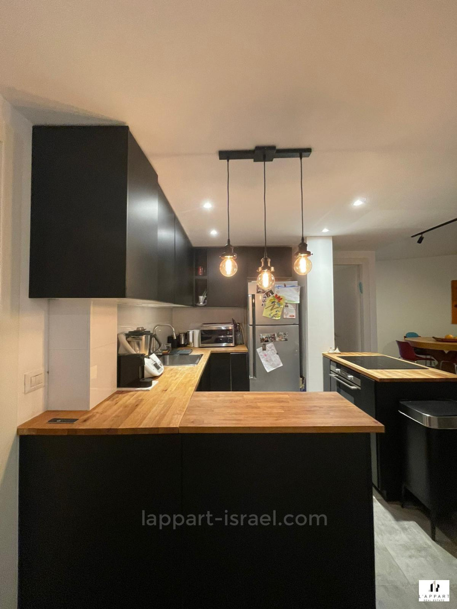 Apartamento 3 cômodos  Tel Aviv Florentine 175-IBL-3300