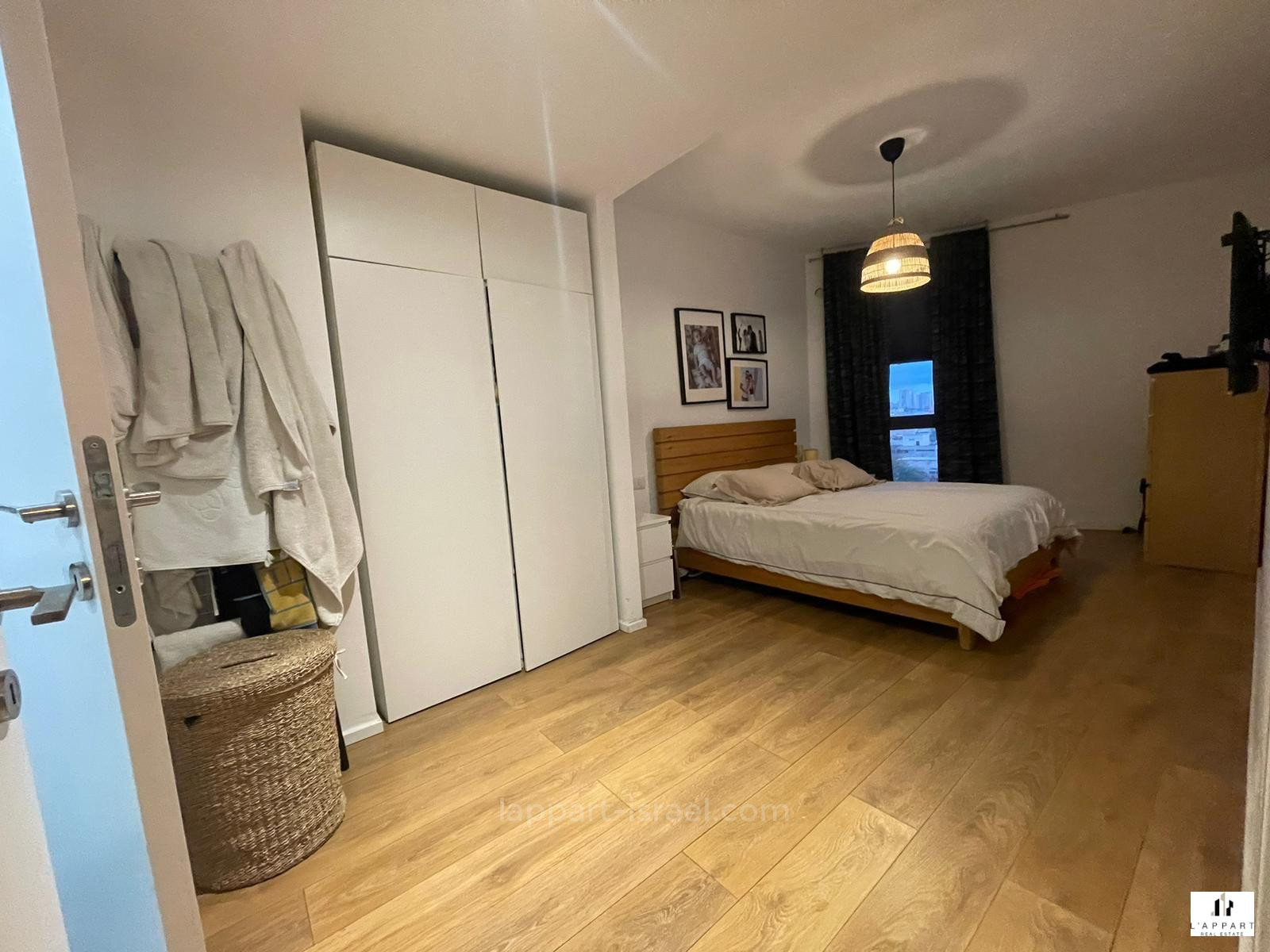 Apartamento 3 cômodos  Tel Aviv Florentine 175-IBL-3300