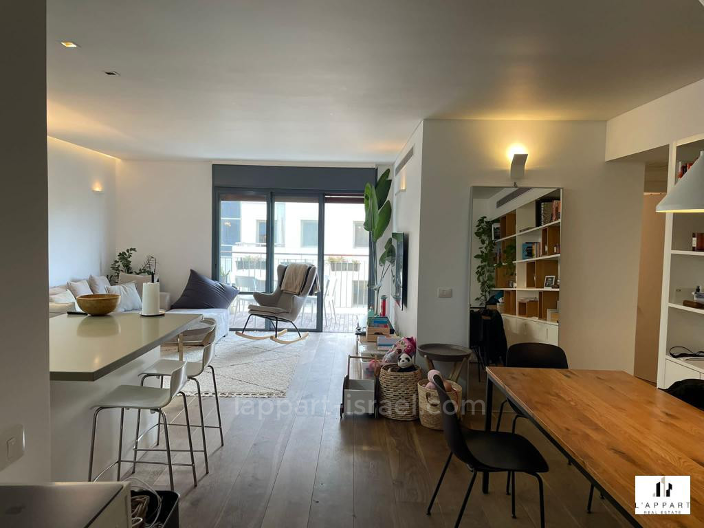 Apartamento 3 cômodos  Tel Aviv Lev Tel-Aviv 175-IBL-3304