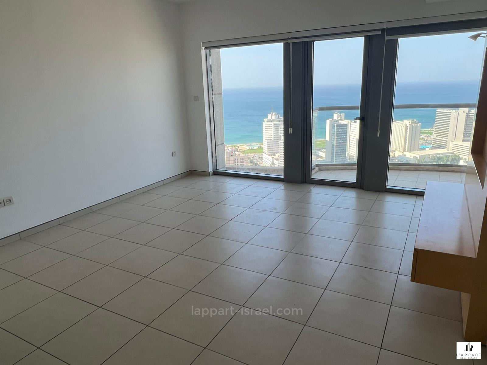 Apartamento 3 cômodos  Tel Aviv Neve Tsedek 175-IBL-3311