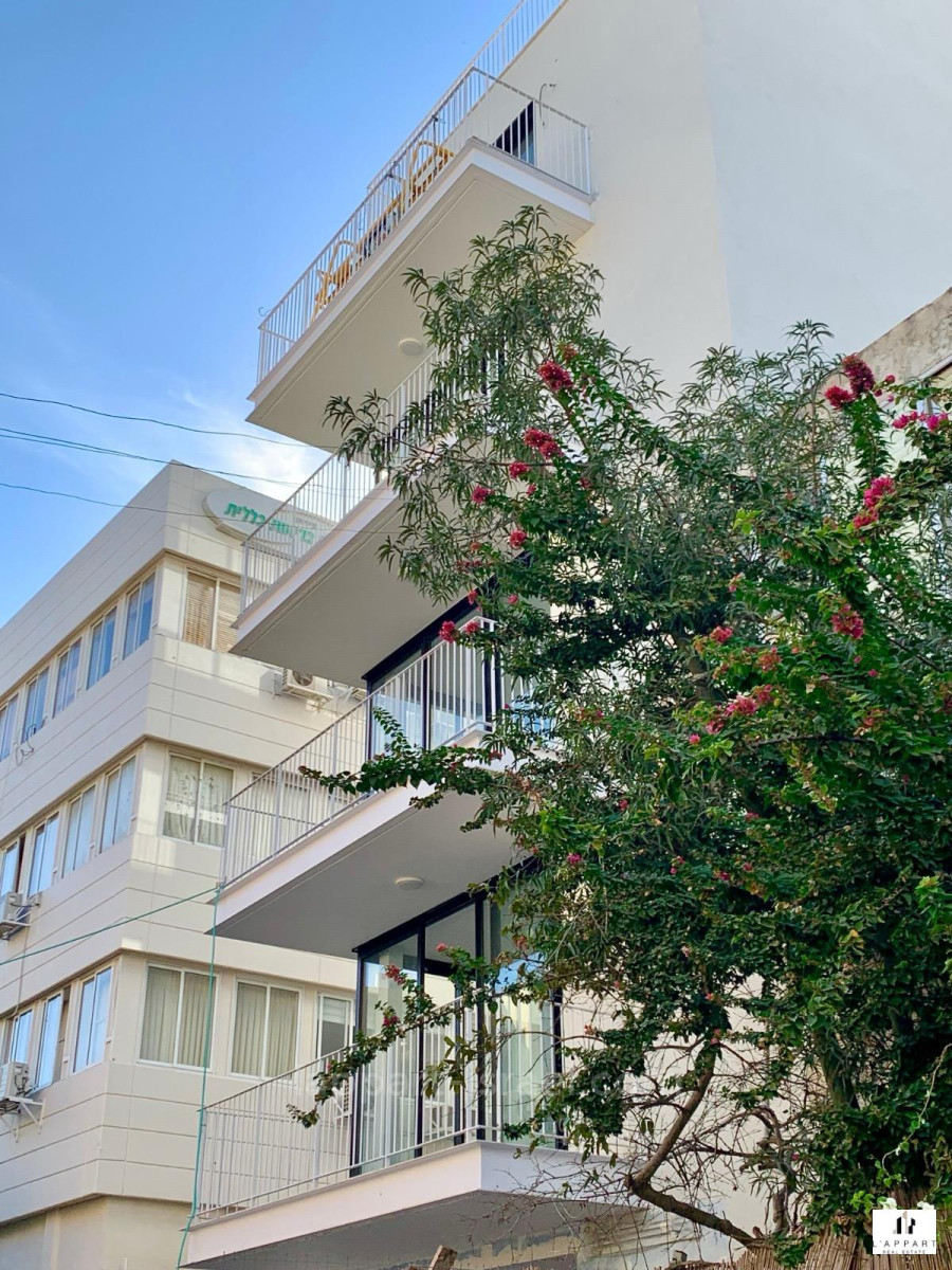 Apartamento 4 cômodos  Tel Aviv Centro da cidade 175-IBL-3313