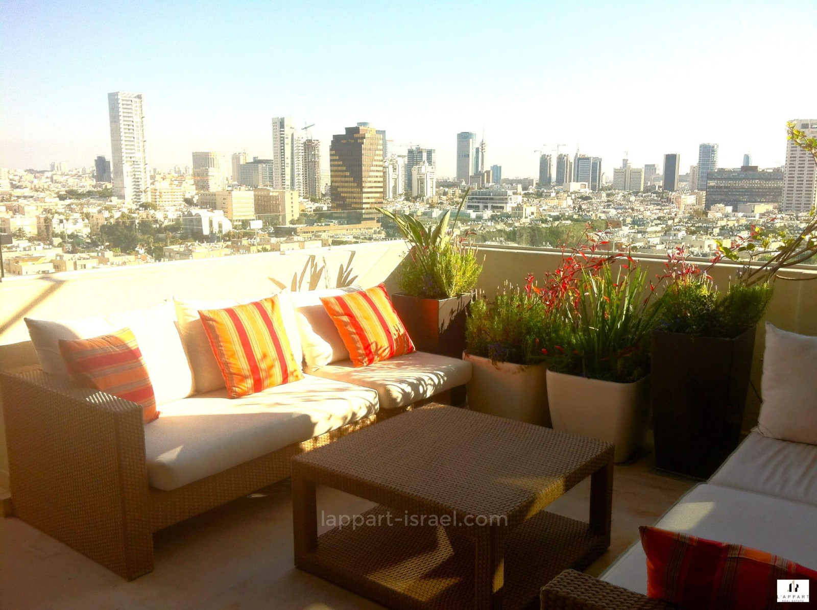 Duplex-Cobertura 5 cômodos  Tel Aviv Bazel 175-IBL-3334