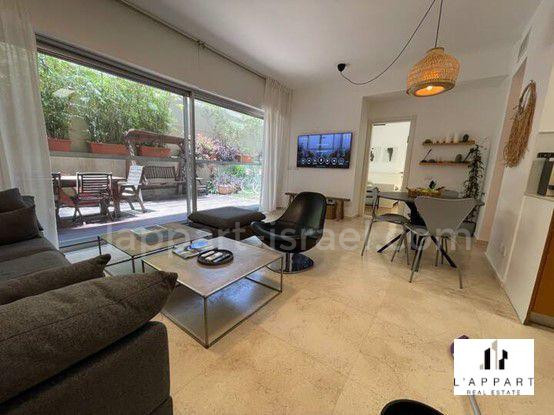 Apartamento garden 3 cômodos  Tel Aviv Região marítima 175-IBL-3392