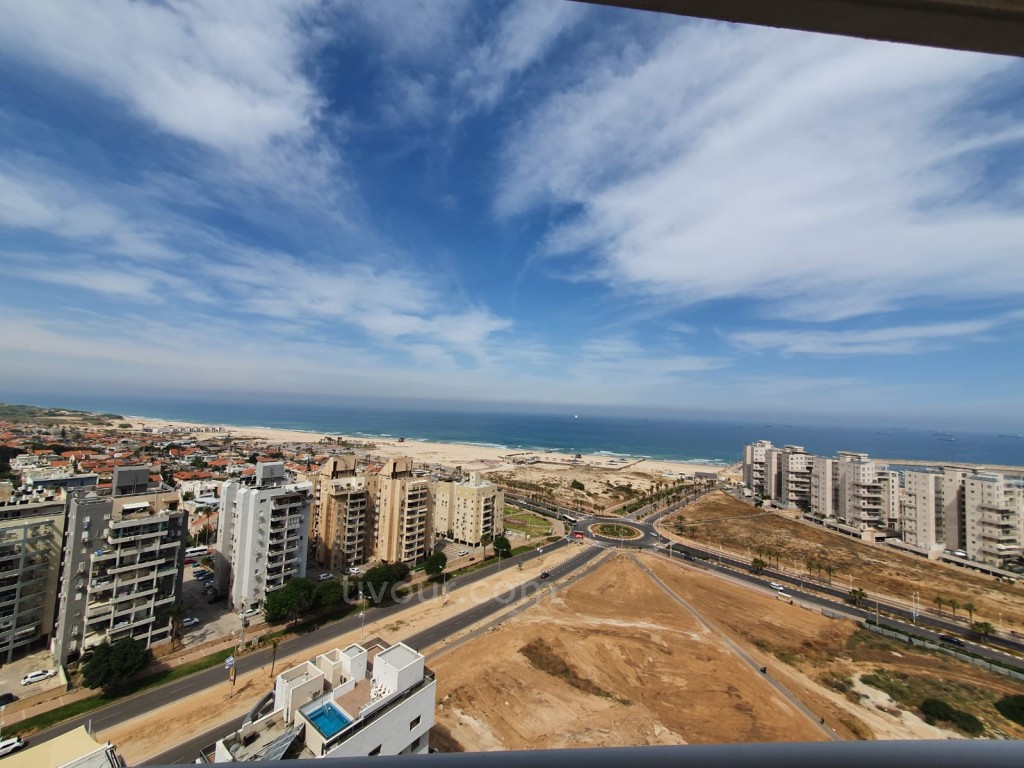 Apartamento 5 cômodos  Ashdod Mar 210-IBL-1919