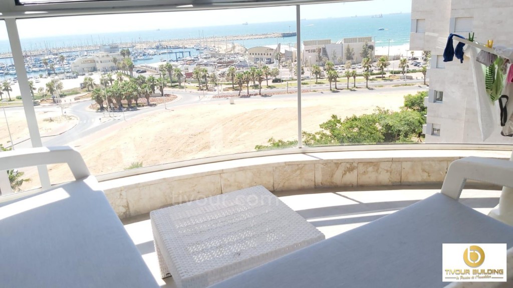 Apartamento 4 cômodos  Ashdod Marina 210-IBL-1933