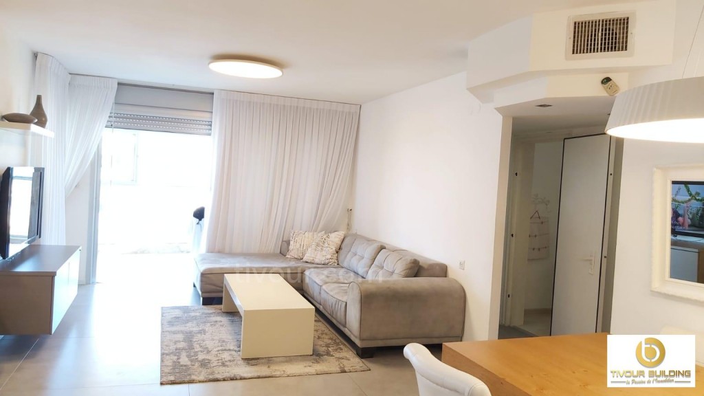 Apartamento 4 cômodos  Ashdod Marina 210-IBL-1933