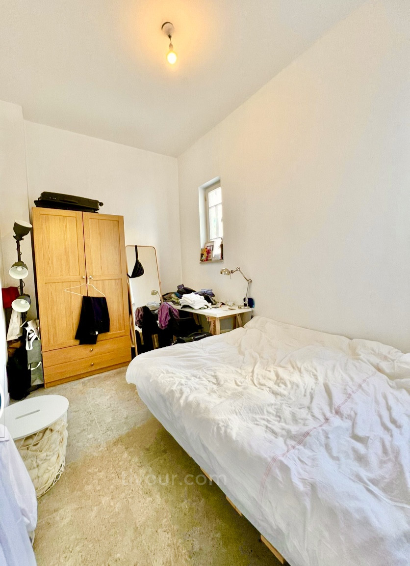 Apartamento 3 cômodos Tel Aviv Região marítima 210-IBL-1984