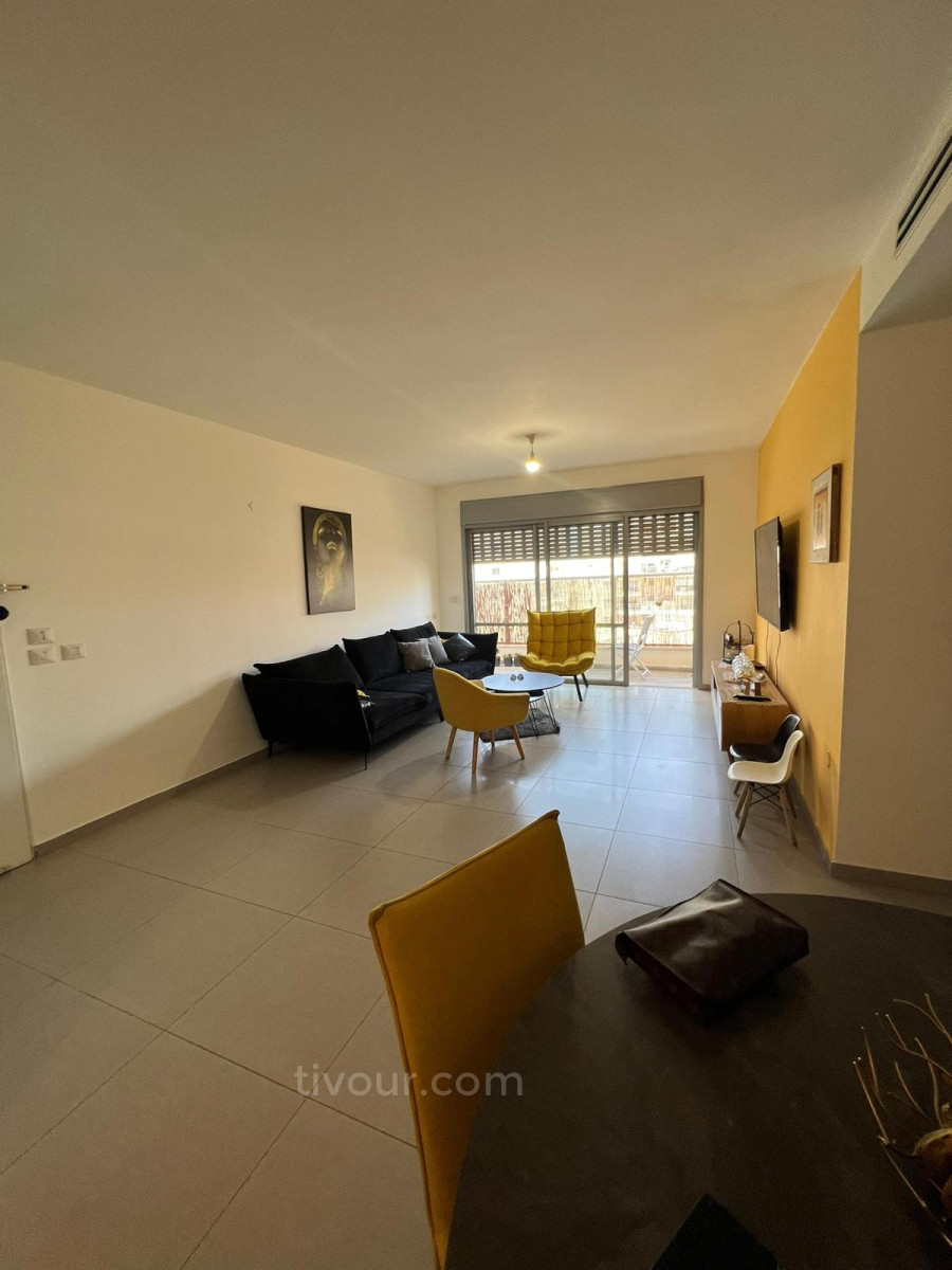 Apartamento 4 cômodos  Netivot Kiryat Menahem 210-IBL-2000