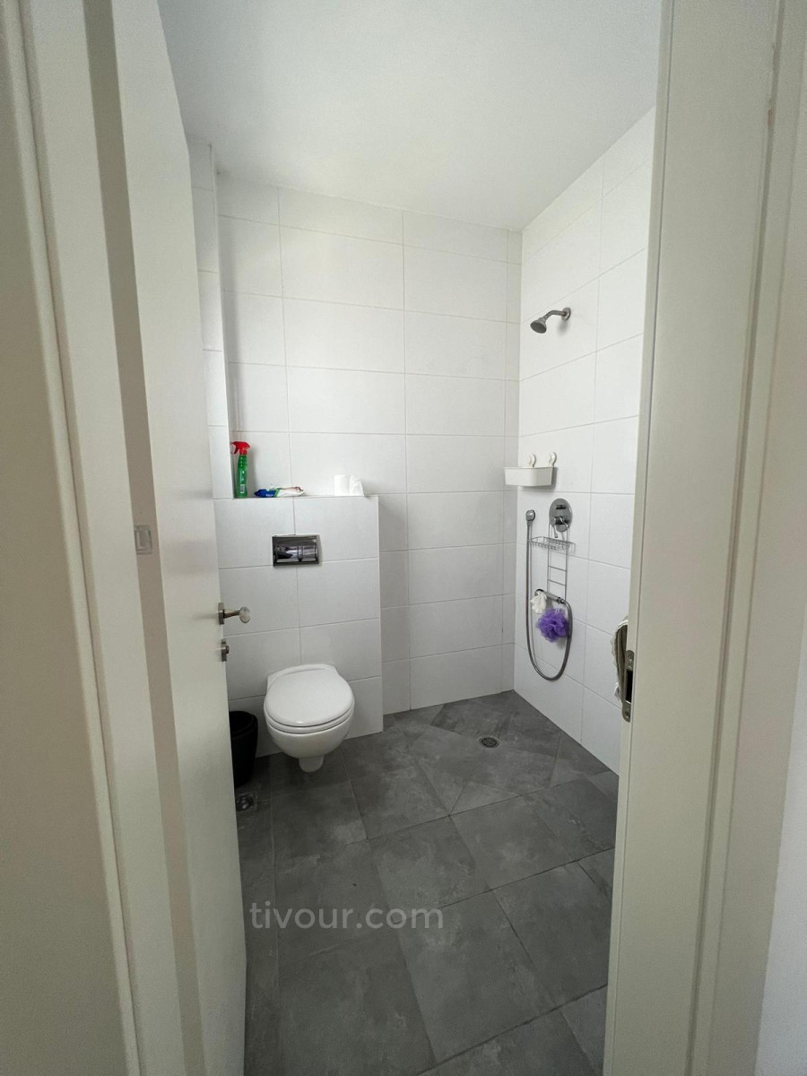 Apartamento 4 cômodos  Netivot Kiryat Menahem 210-IBL-2000